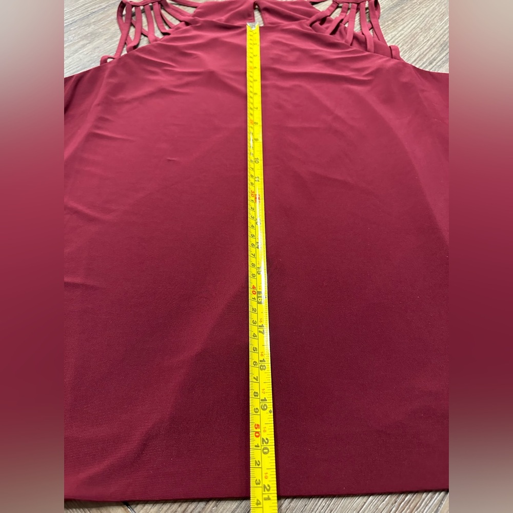 AUW Sleeveless Sexy Burgsndy Top - Size XL - Picture 10 of 12